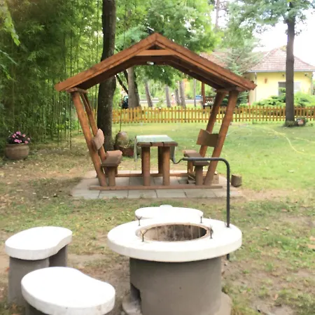 Honved N1. Apartment Balatonlelle